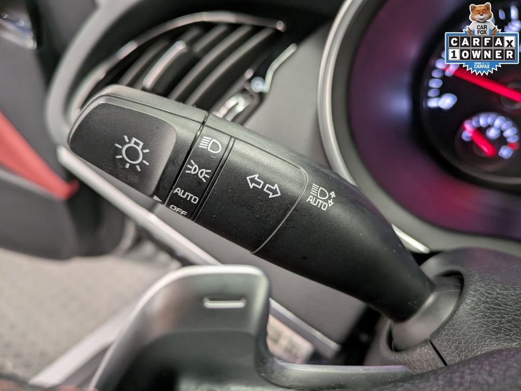 Used 2022 Kia Stinger GT-Line w/ Sun & Sound Package image 18