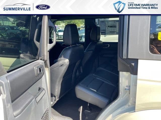 New 2025 Ford Bronco Outer Banks AWD/4WD image 5