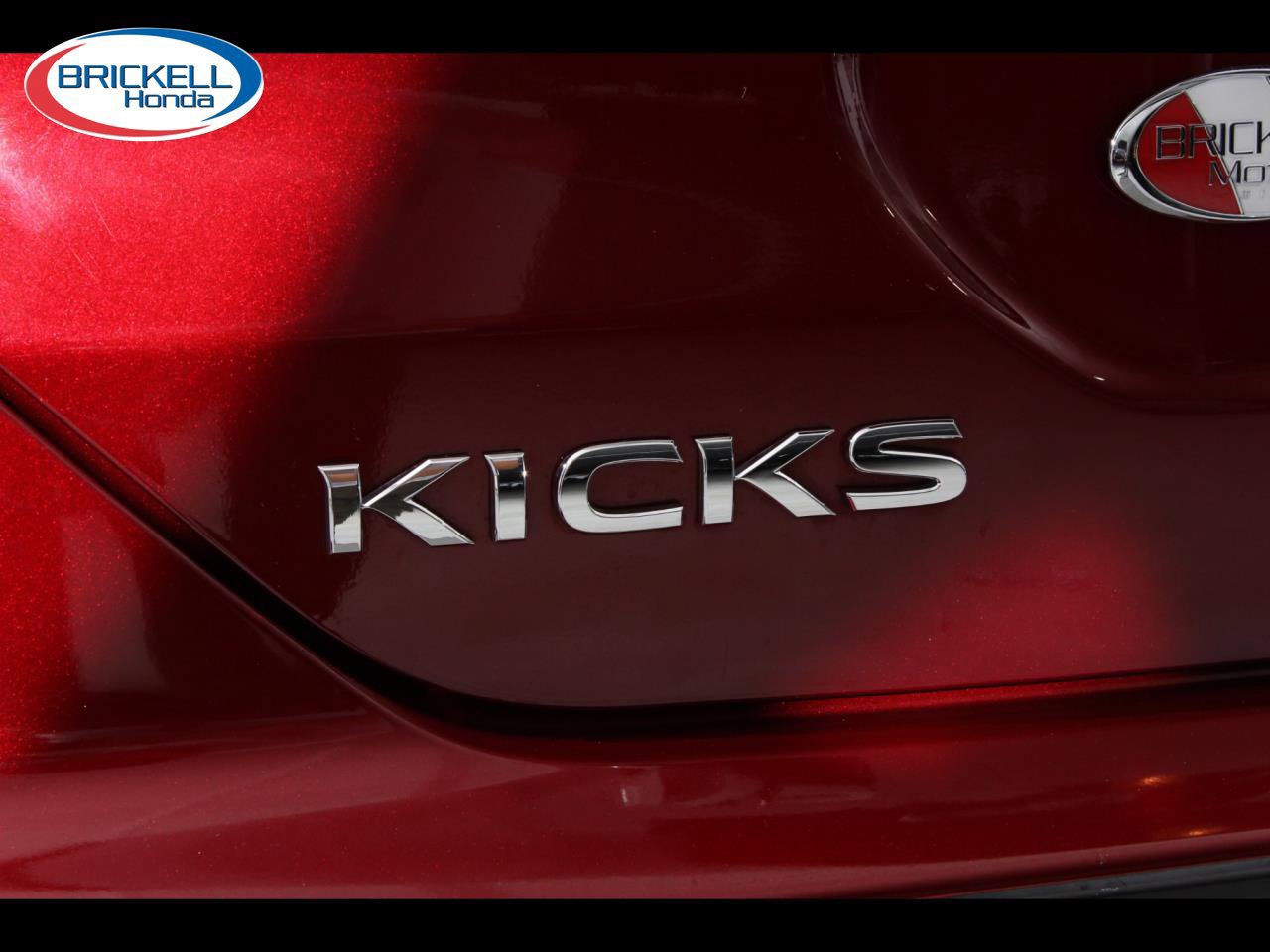 Used 2023 Nissan Kicks SV FWD image 11