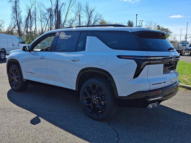 New 2026 Chevrolet Traverse RS w/ LPO, Floor Liner Package image 3
