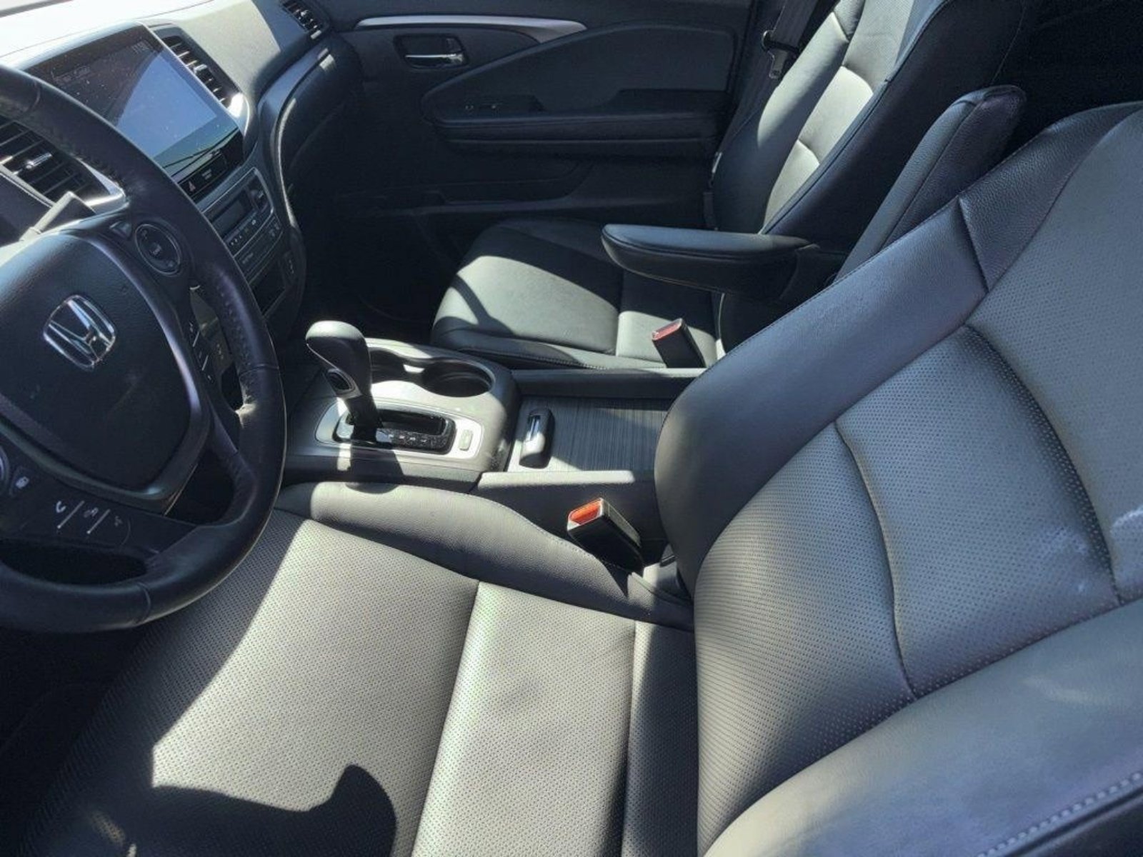 Used 2018 Honda Ridgeline RTL-T image 5