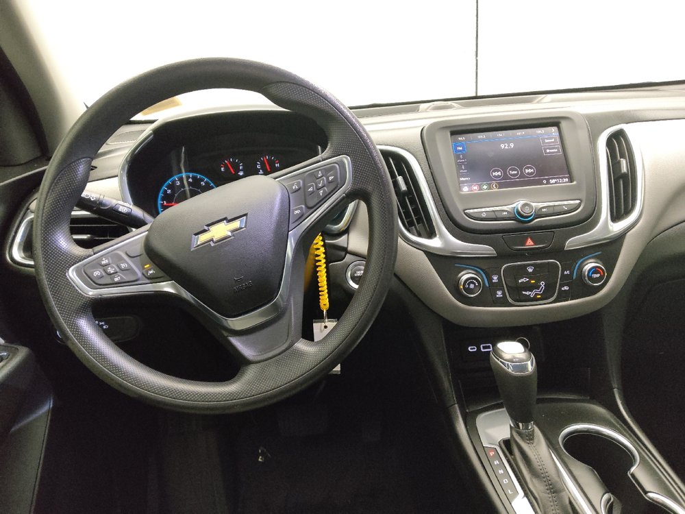 Used 2020 Chevrolet Equinox LS w/ LS Convenience Package FWD image 22