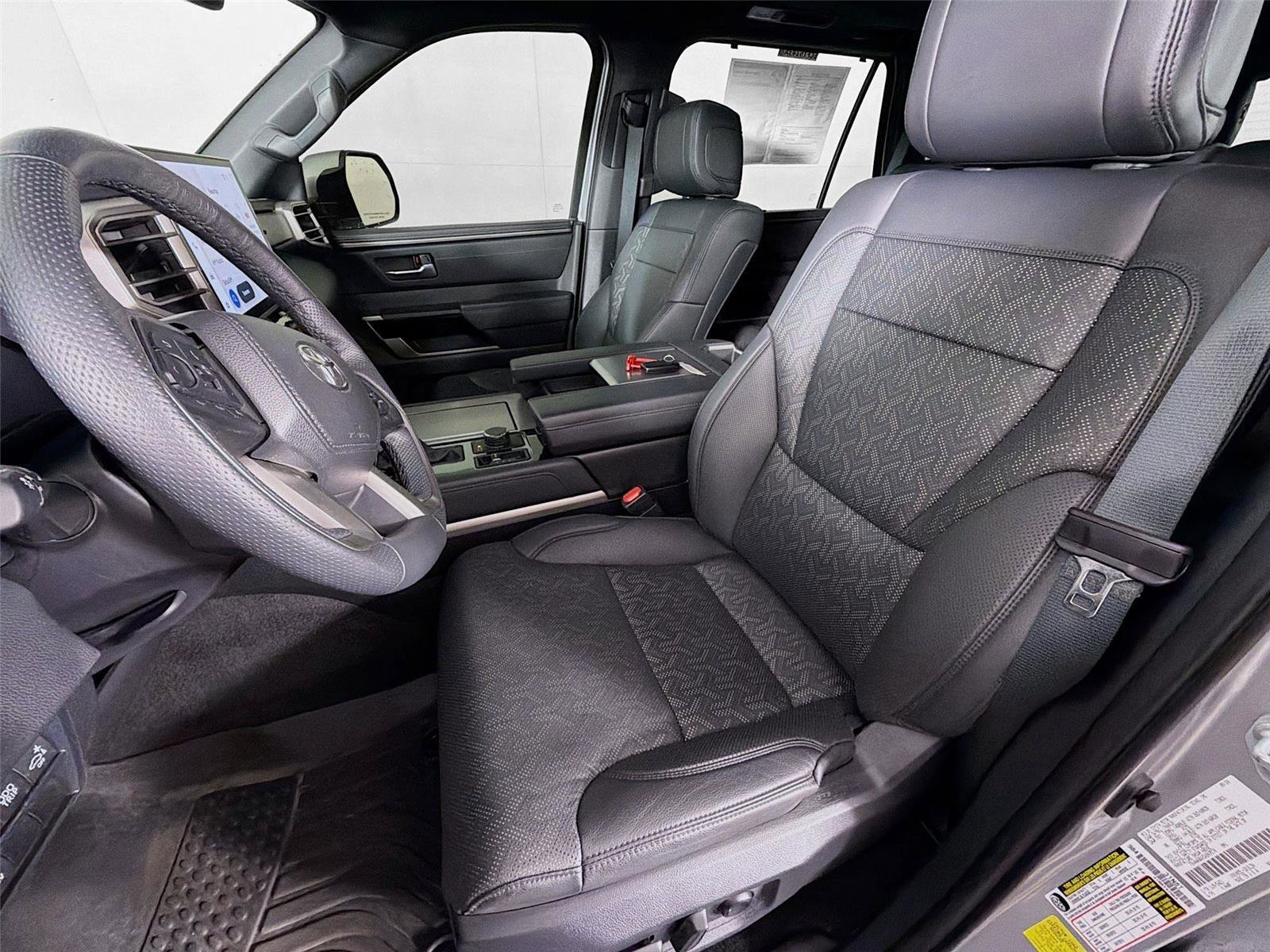 Used 2025 Toyota Sequoia Limited AWD/4WD image 11