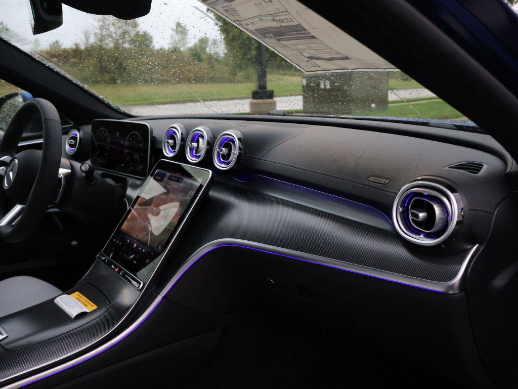New 2026 Mercedes-Benz C 300 4MATIC Sedan image 9