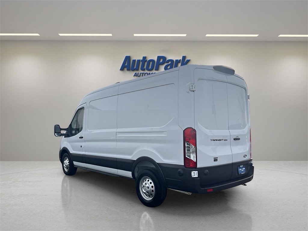 New 2026 Ford Transit 250 148 Medium Roof Extended AWD w/ Load Area Protection Package image 5