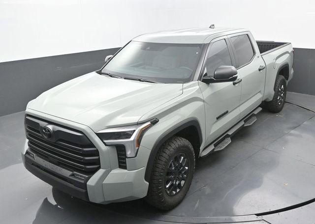 Used 2025 Toyota Tundra SR5 w/ SR5 Convenience Package RWD image 16