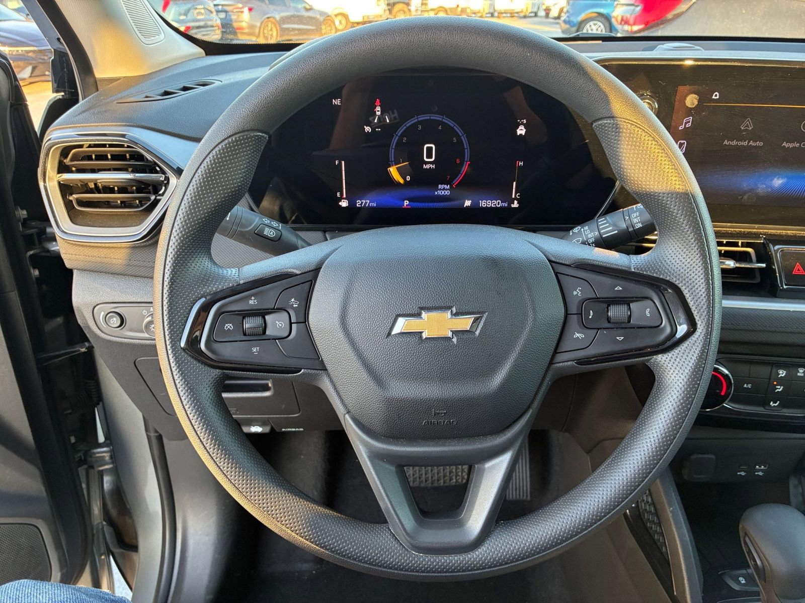 Used 2025 Chevrolet TrailBlazer LT image 25