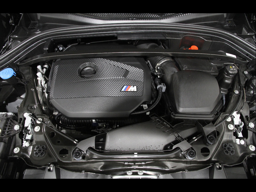 Certified 2025 BMW X1 M35i AWD/4WD image 19