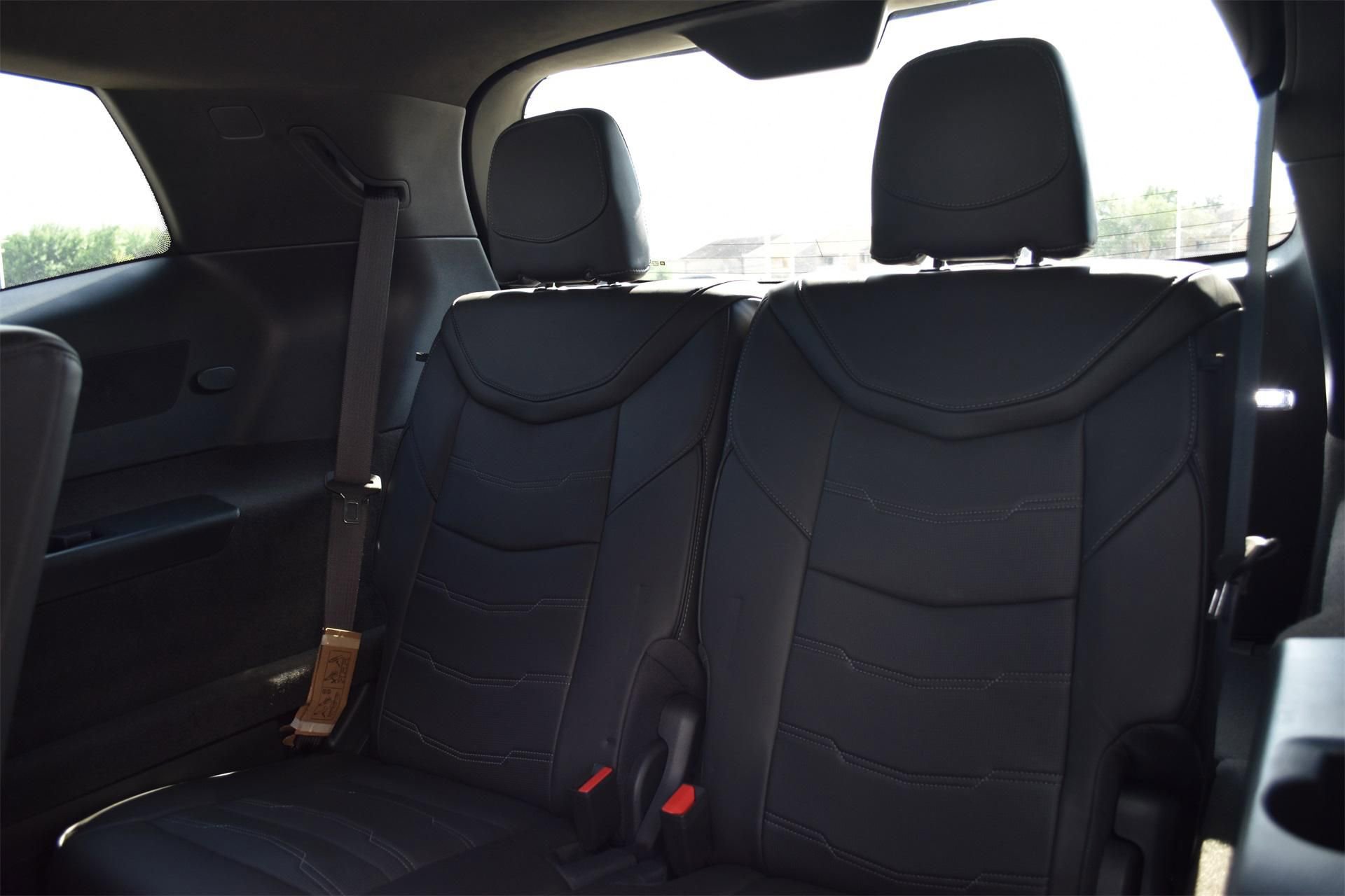 New 2025 Cadillac XT6 Sport w/ Platinum Package image 21