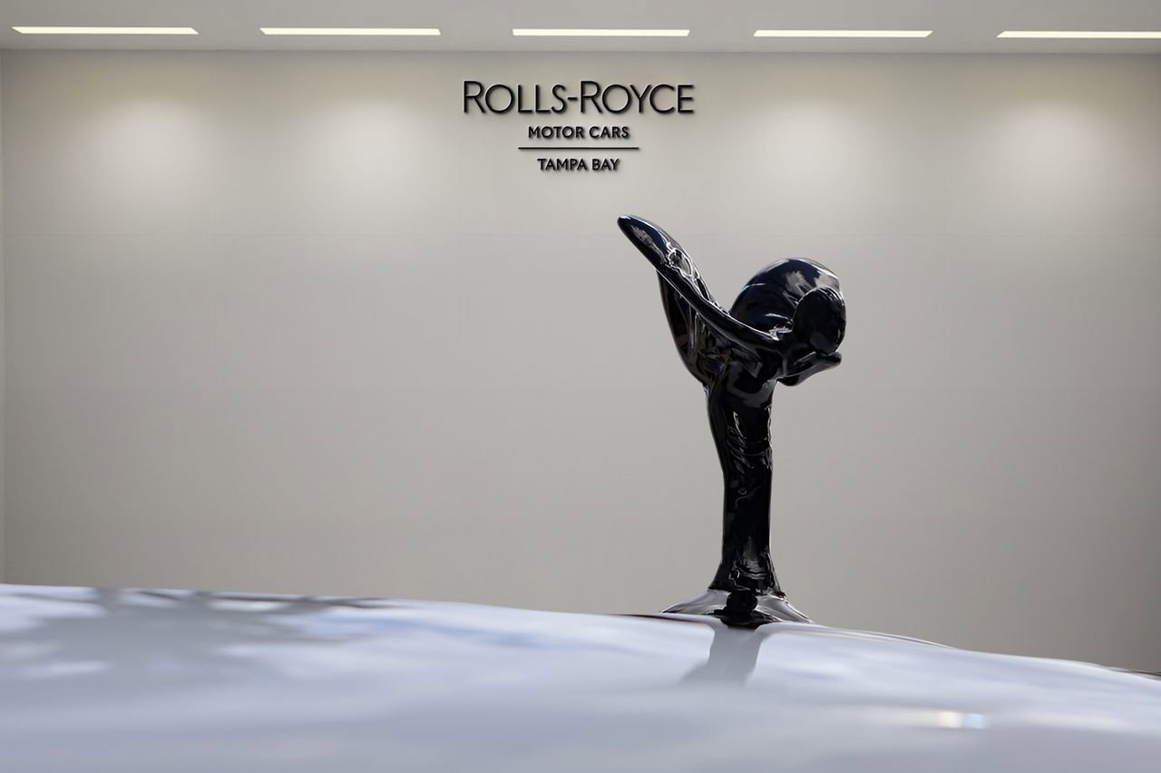 New 2026 Rolls-Royce Cullinan Black Badge AWD/4WD image 10