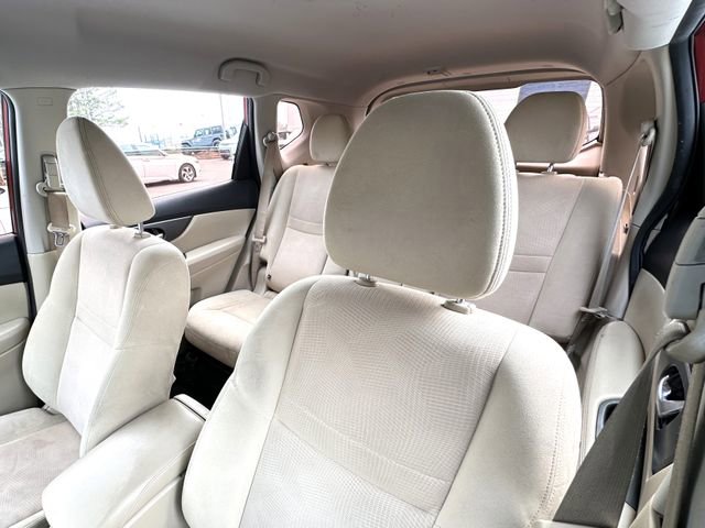 Used 2016 Nissan Rogue S image 11