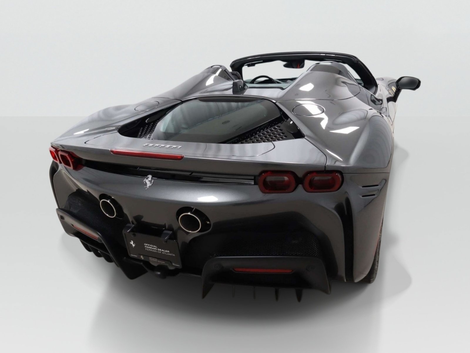 Used 2025 Ferrari SF90 Spider AWD/4WD image 11