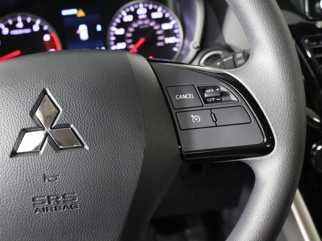 New 2026 Mitsubishi Eclipse Cross LE image 34