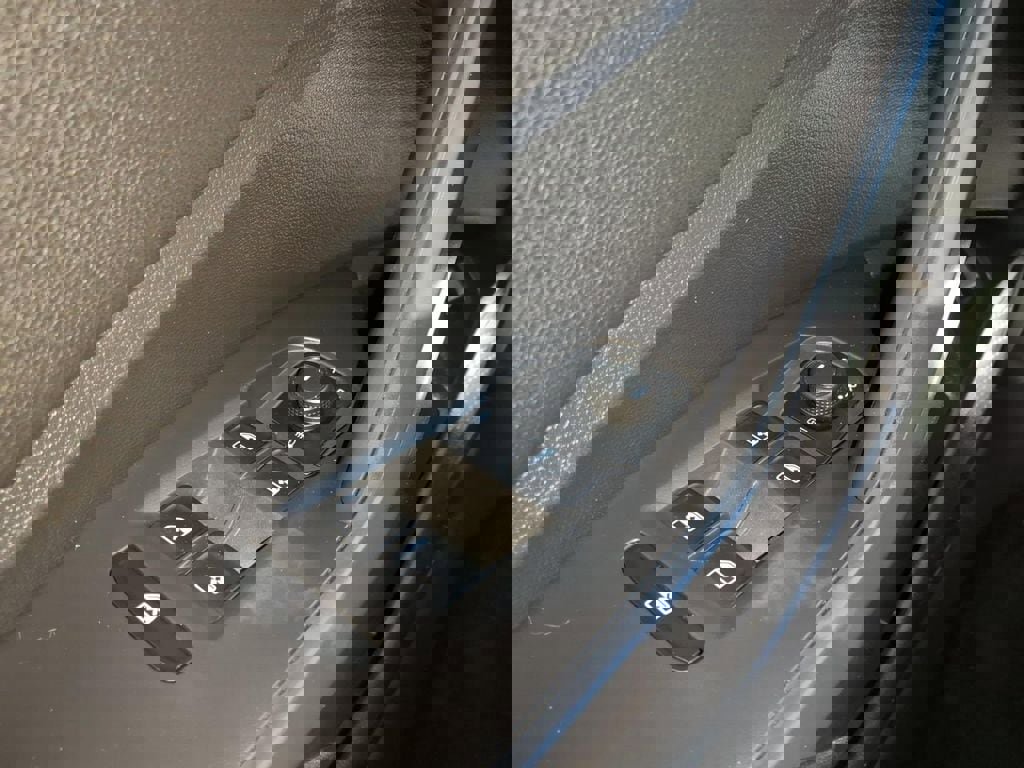 Used 2019 Volkswagen Jetta GLI image 29