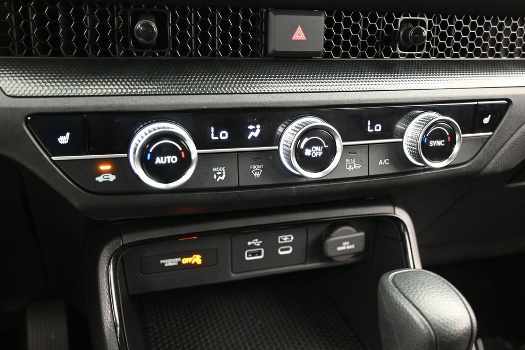 Used 2025 Honda CR-V EX image 19