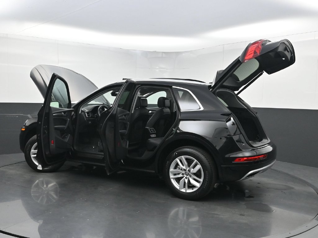 Used 2020 Audi Q5 2.0T Premium w/ Convenience Package AWD/4WD image 38
