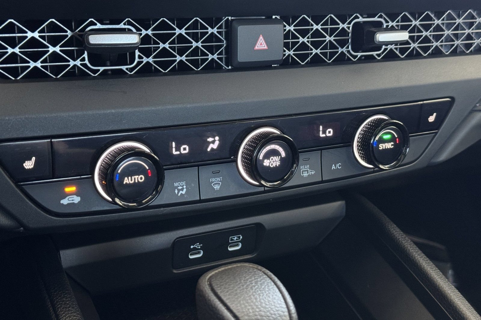 Certified 2025 Honda Accord SE image 16