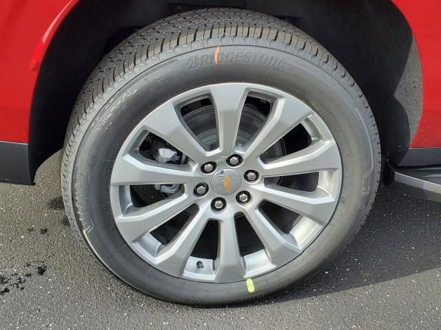 New 2026 Chevrolet Suburban Premier w/ Sun And Tow Package image 5