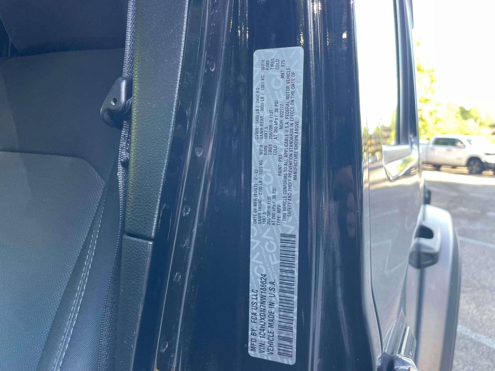 Used 2022 Jeep Wrangler Unlimited Sport AWD/4WD image 16