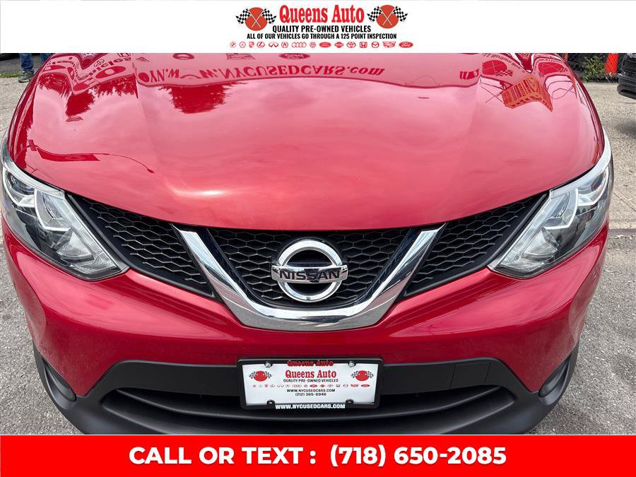 Used 2017 Nissan Rogue Sport S w/ S Appearance Package AWD/4WD image 24