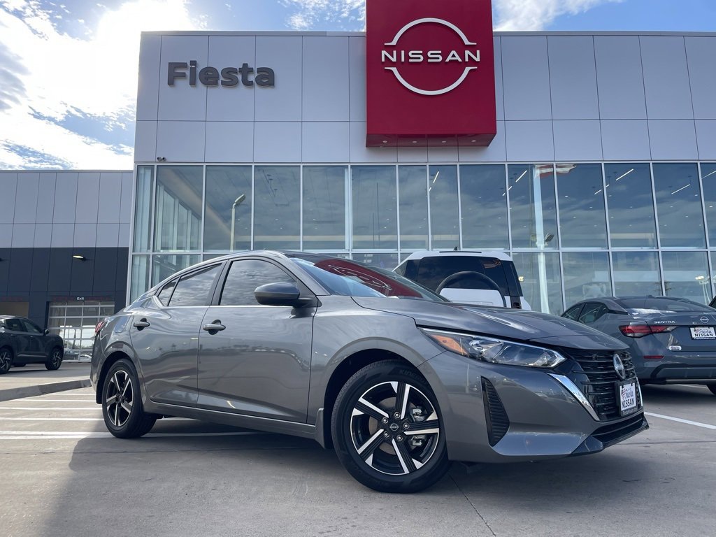 New 2025 Nissan Sentra SV w/ All-Weather Package