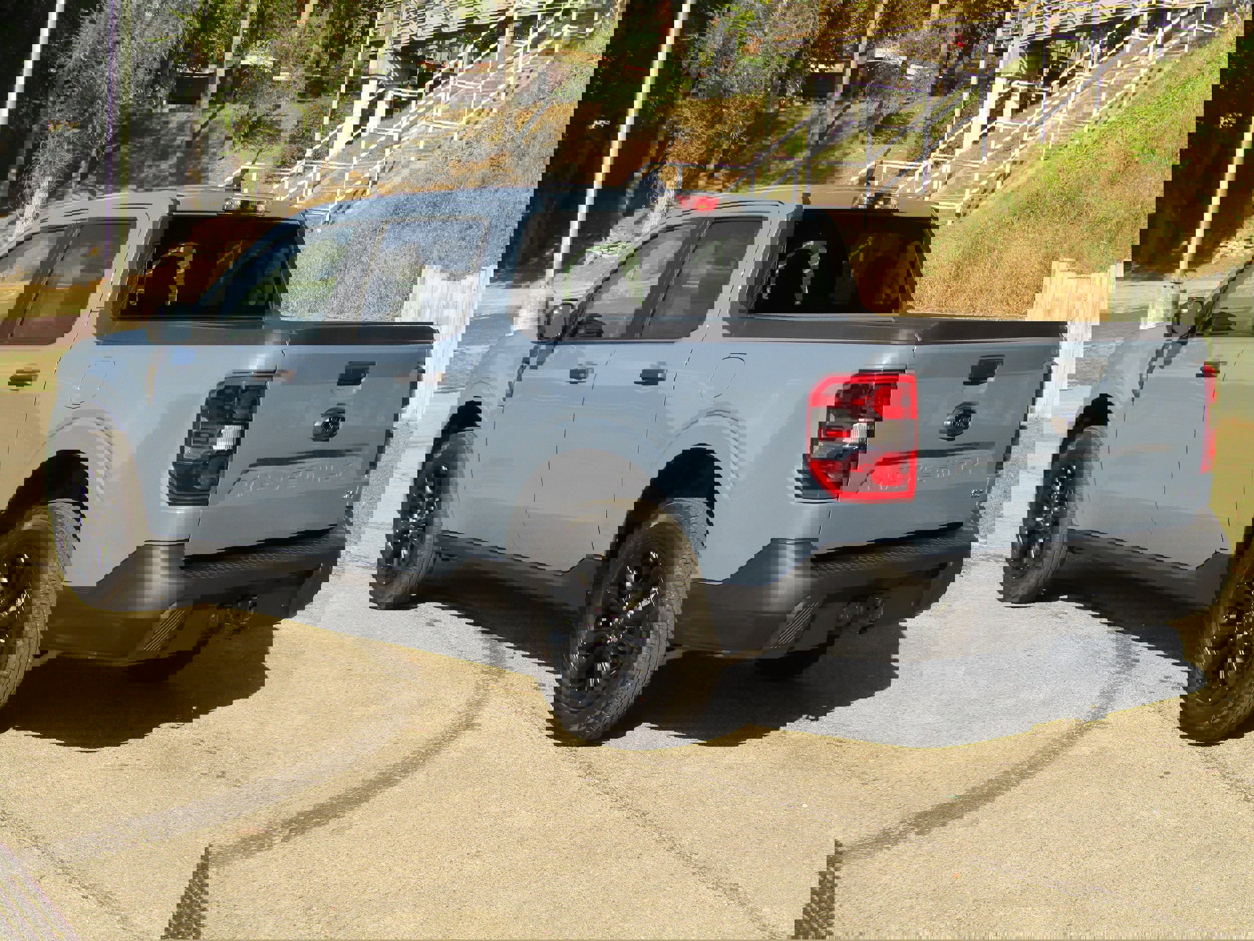 Certified 2024 Ford Maverick XLT w/ XLT Luxury Package image 2