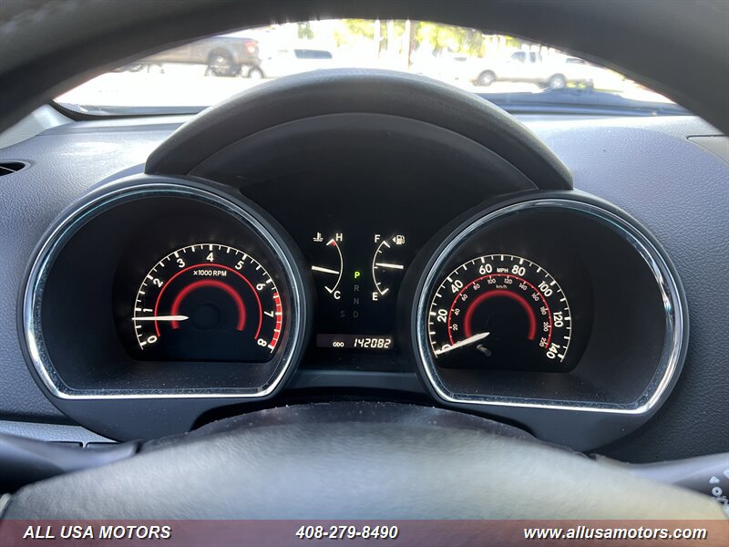 Used 2011 Toyota Highlander 4WD w/ Cold Weather Pkg image 36