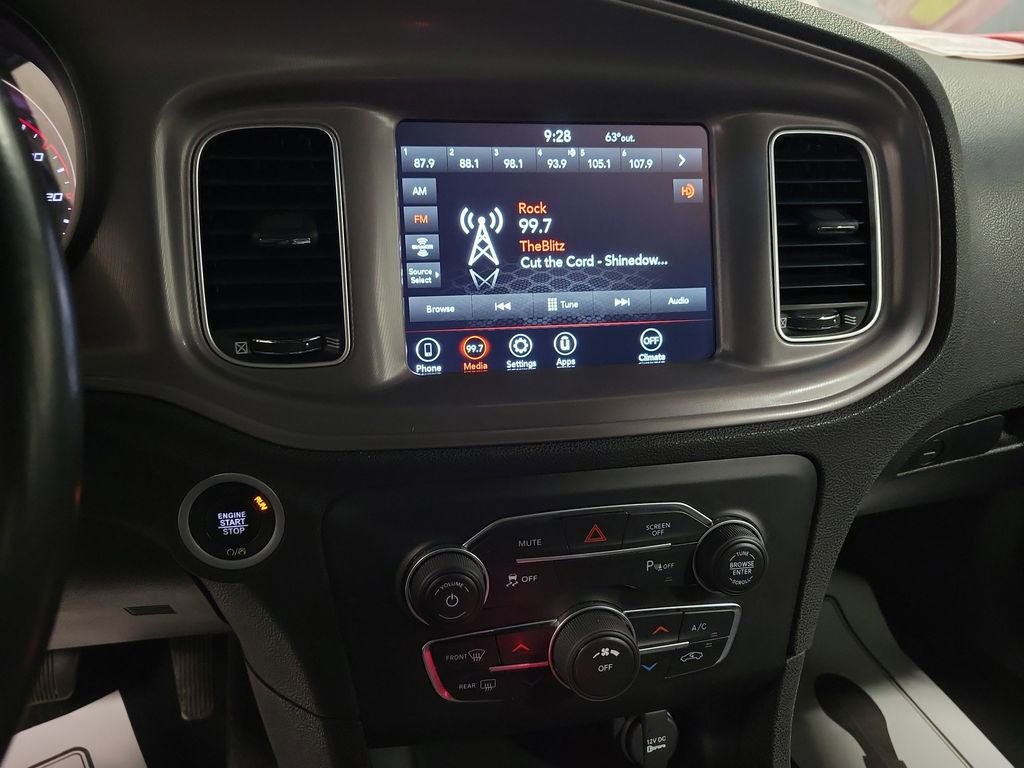 Used 2023 Dodge Charger SXT image 14