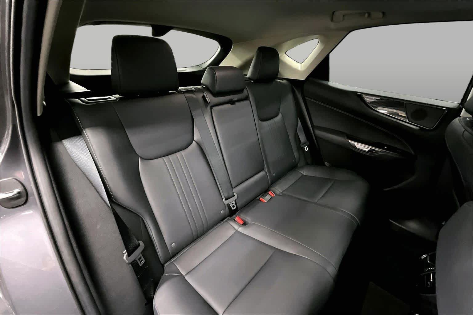 Used 2026 Lexus NX 350h AWD w/ Accessory Package (2T) image 21