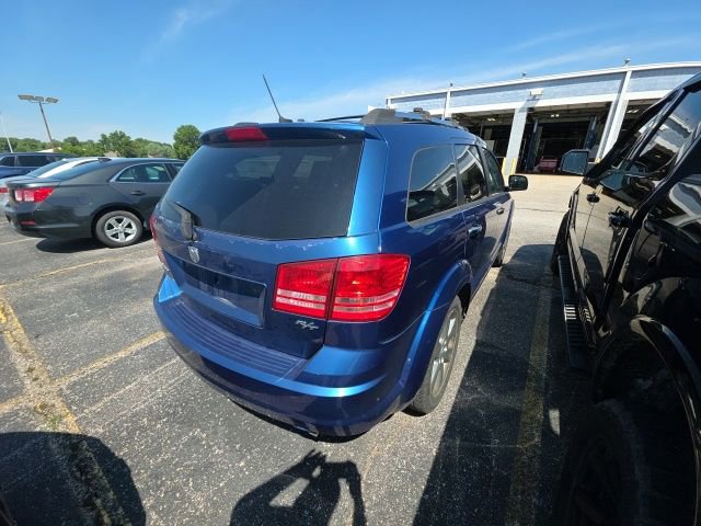 Used 2009 Dodge Journey R/T w/ Flexible Seating Group FWD image 5
