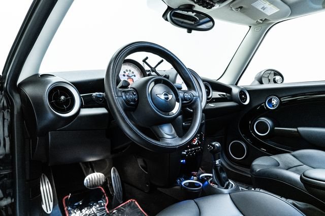 Used 2013 MINI Cooper S FWD image 22