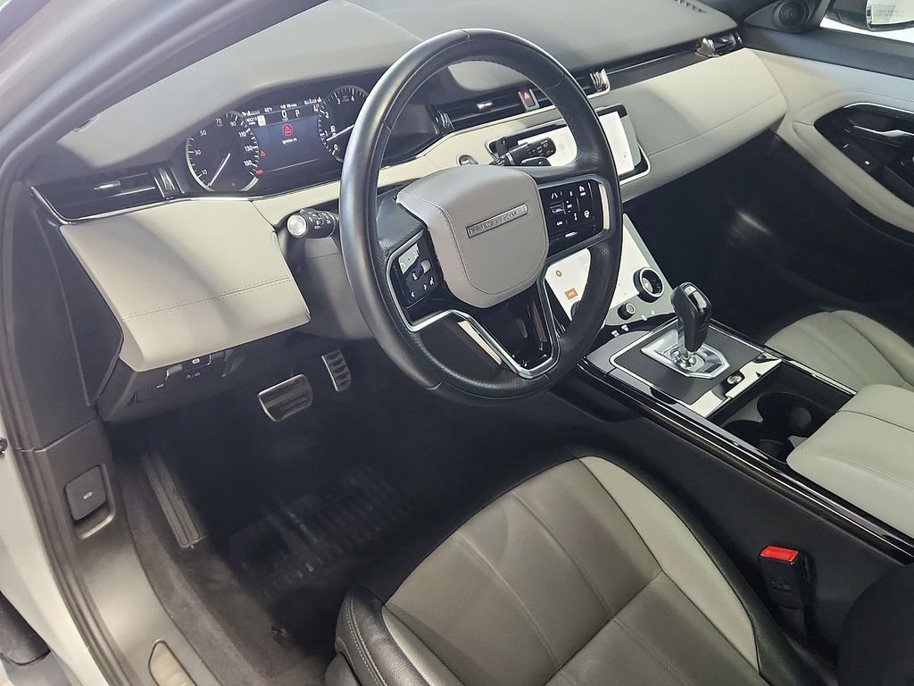 Used 2023 Land Rover Range Rover Evoque R-Dynamic SE AWD/4WD image 4