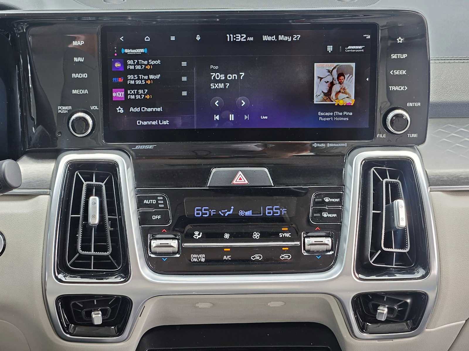 Used 2022 Kia Sorento SX Prestige w/ Panoramic Sunroof Package AWD/4WD image 20