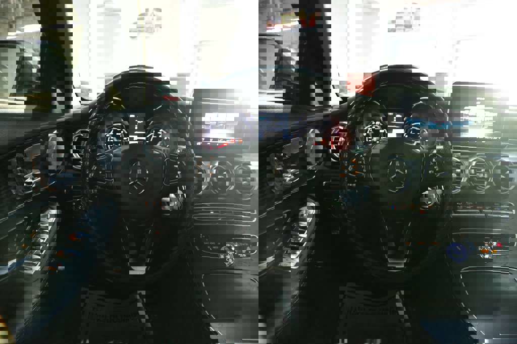 Used 2015 Mercedes-Benz C 300 4MATIC Sedan image 31