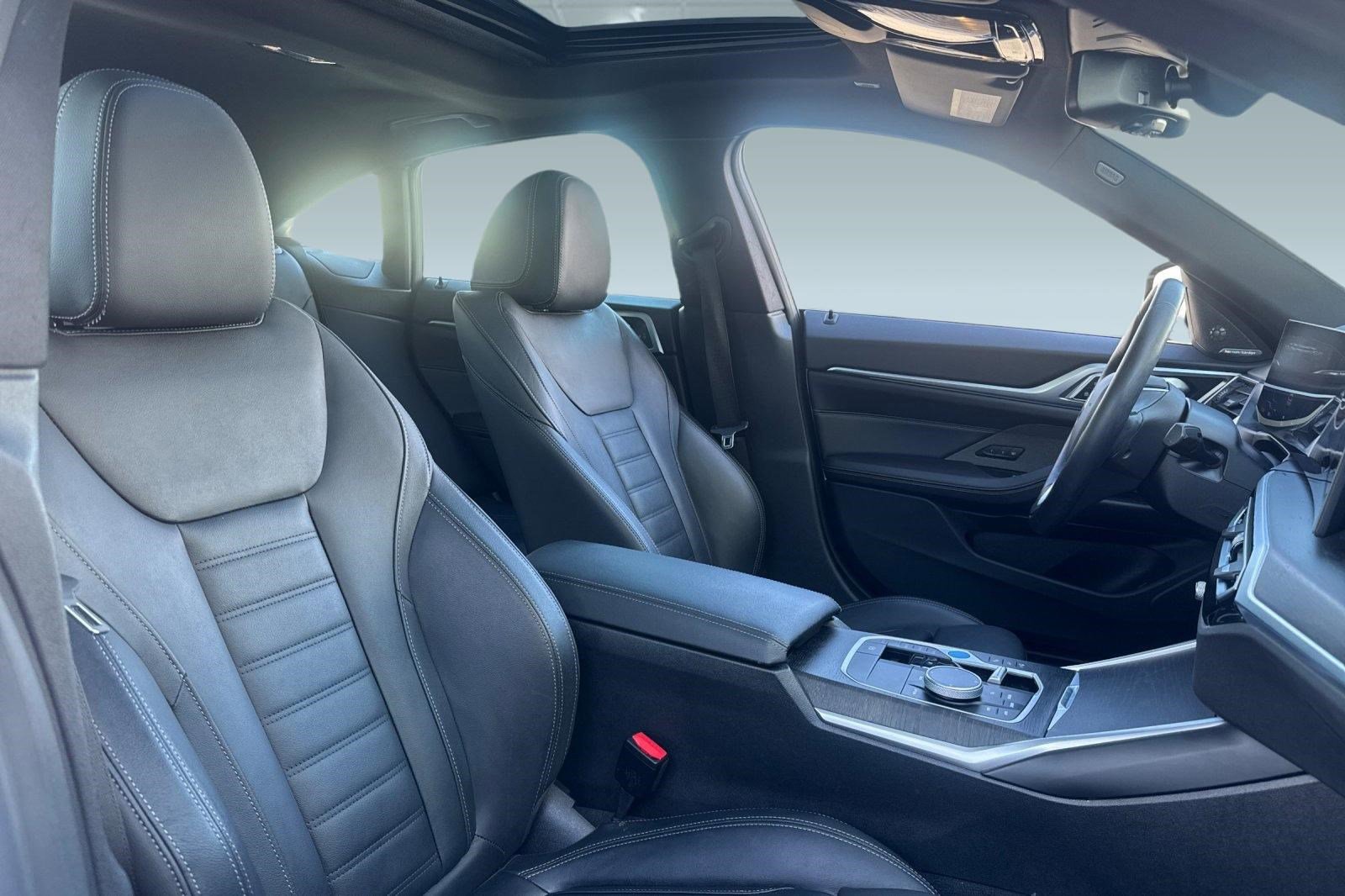 Certified 2023 BMW i4 eDrive35 image 31