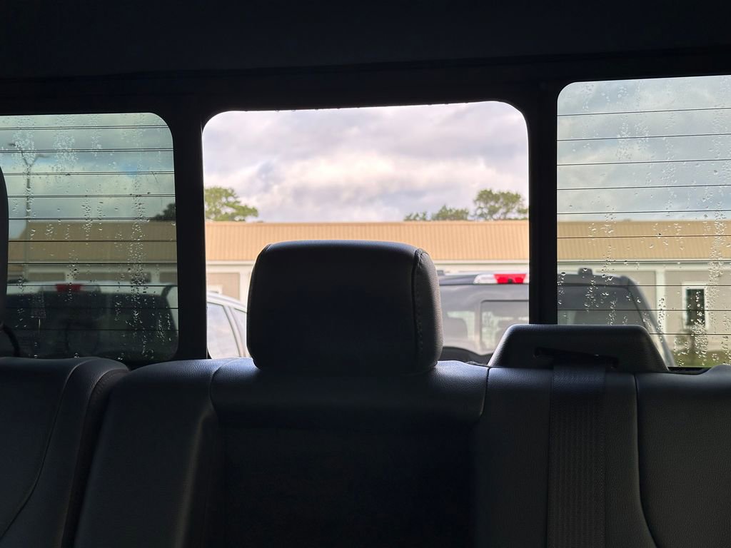 New 2026 Ford F250 Lariat w/ Black Appearance Package image 79