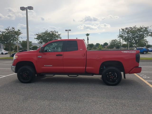 Used 2016 Toyota Tundra SR5 w/ TRD Off Road Package AWD/4WD image 7