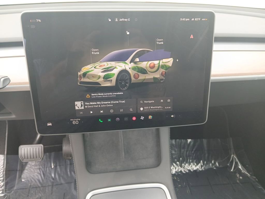 Used 2023 Tesla Model Y Long Range image 16