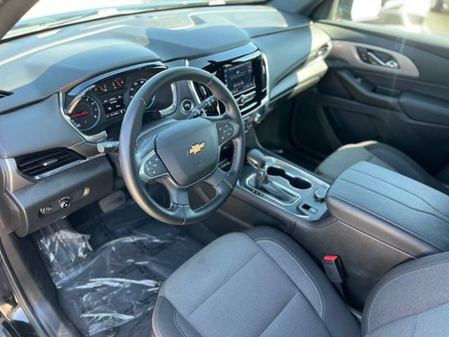 Used 2023 Chevrolet Traverse LT w/ LPO, Cargo Package AWD/4WD image 15