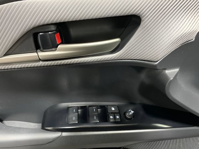 Used 2025 Toyota Camry SE w/ Convenience Package AWD/4WD image 10