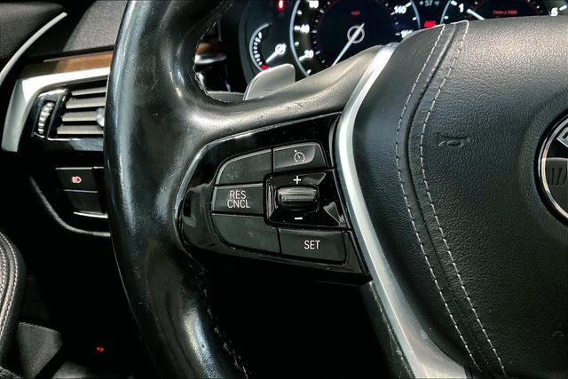 Used 2018 BMW 530i xDrive AWD/4WD image 18