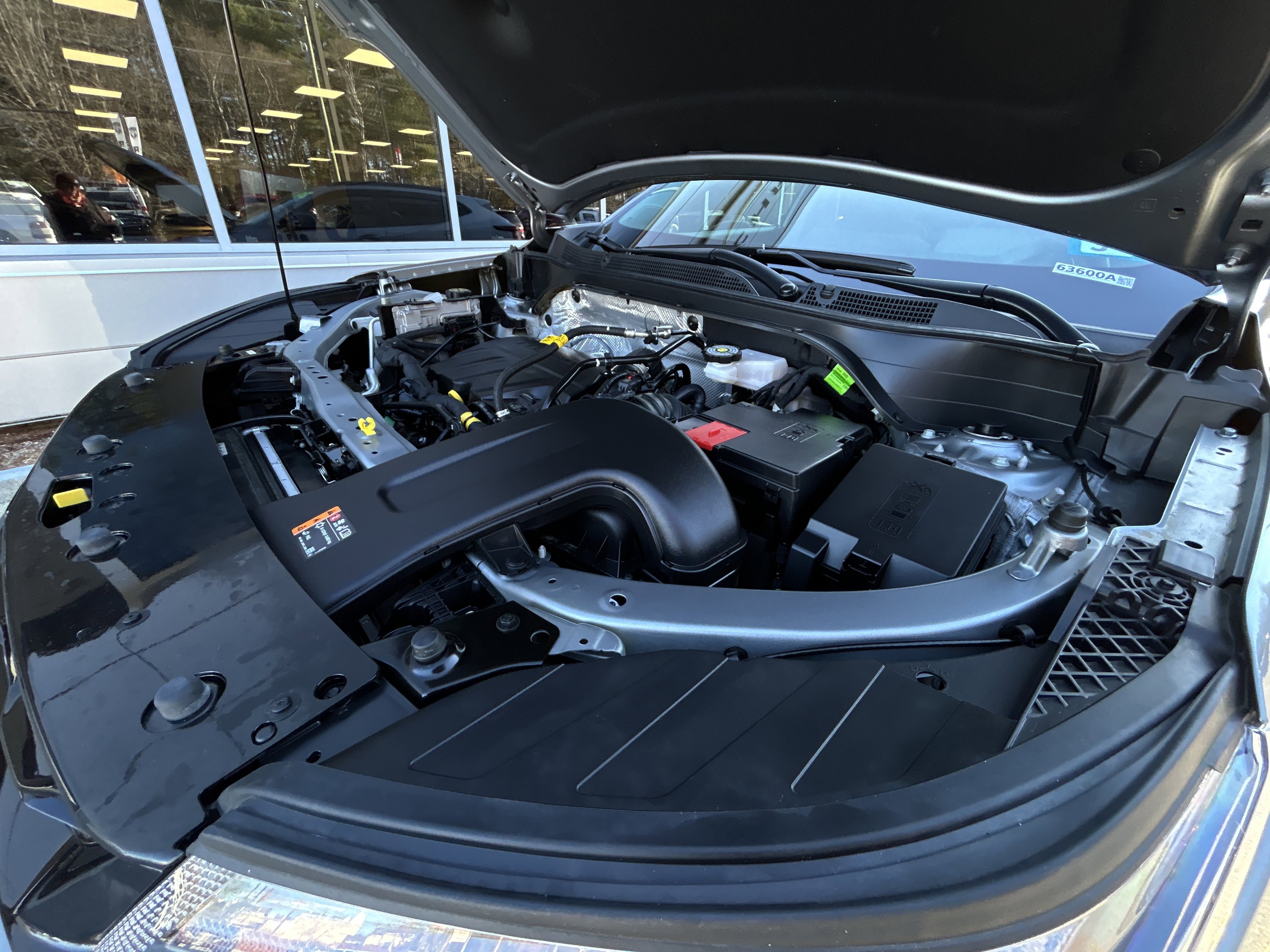 Used 2024 Chevrolet Trax ACTIV w/ Sunroof Package image 17