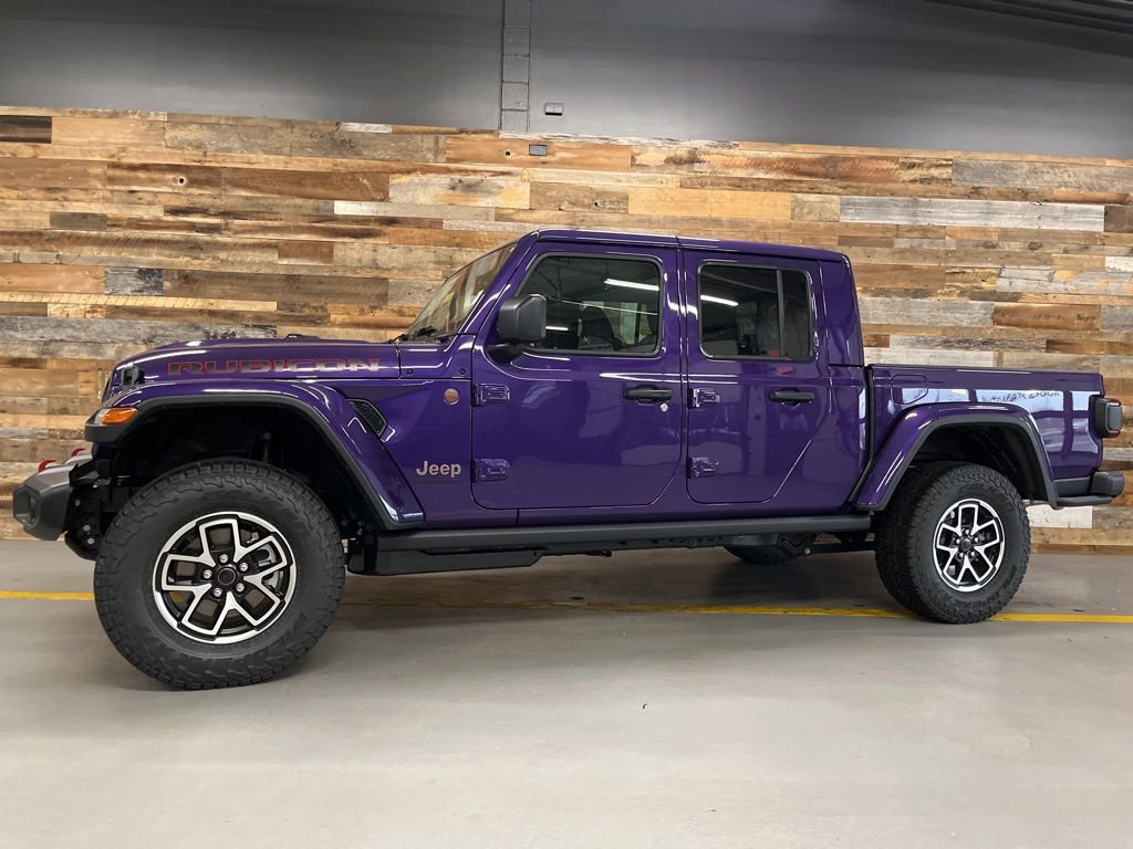 New 2026 Jeep Gladiator Rubicon w/ Steel Power Dome Hood Package AWD/4WD image 18