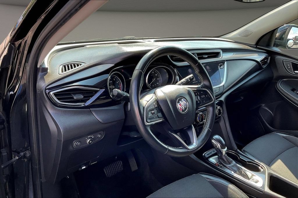 Used 2021 Buick Encore GX Preferred w/ Sport Touring Package FWD image 20