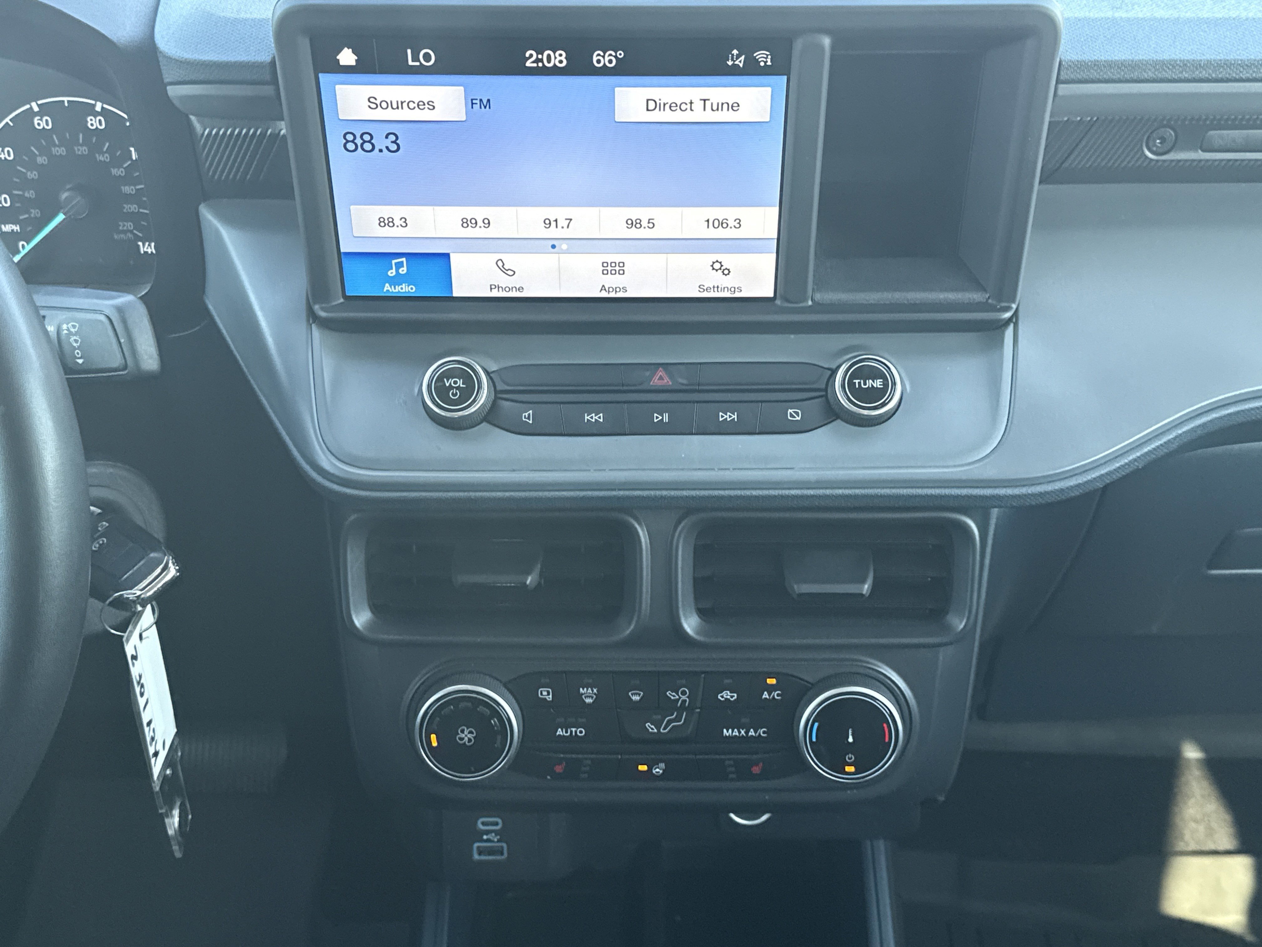 Used 2024 Ford Maverick XLT w/ XLT Luxury Package image 27