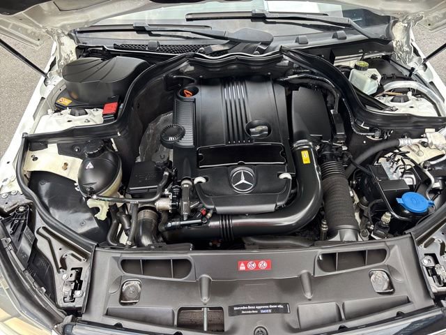 Used 2014 Mercedes-Benz C 250 Sedan image 24