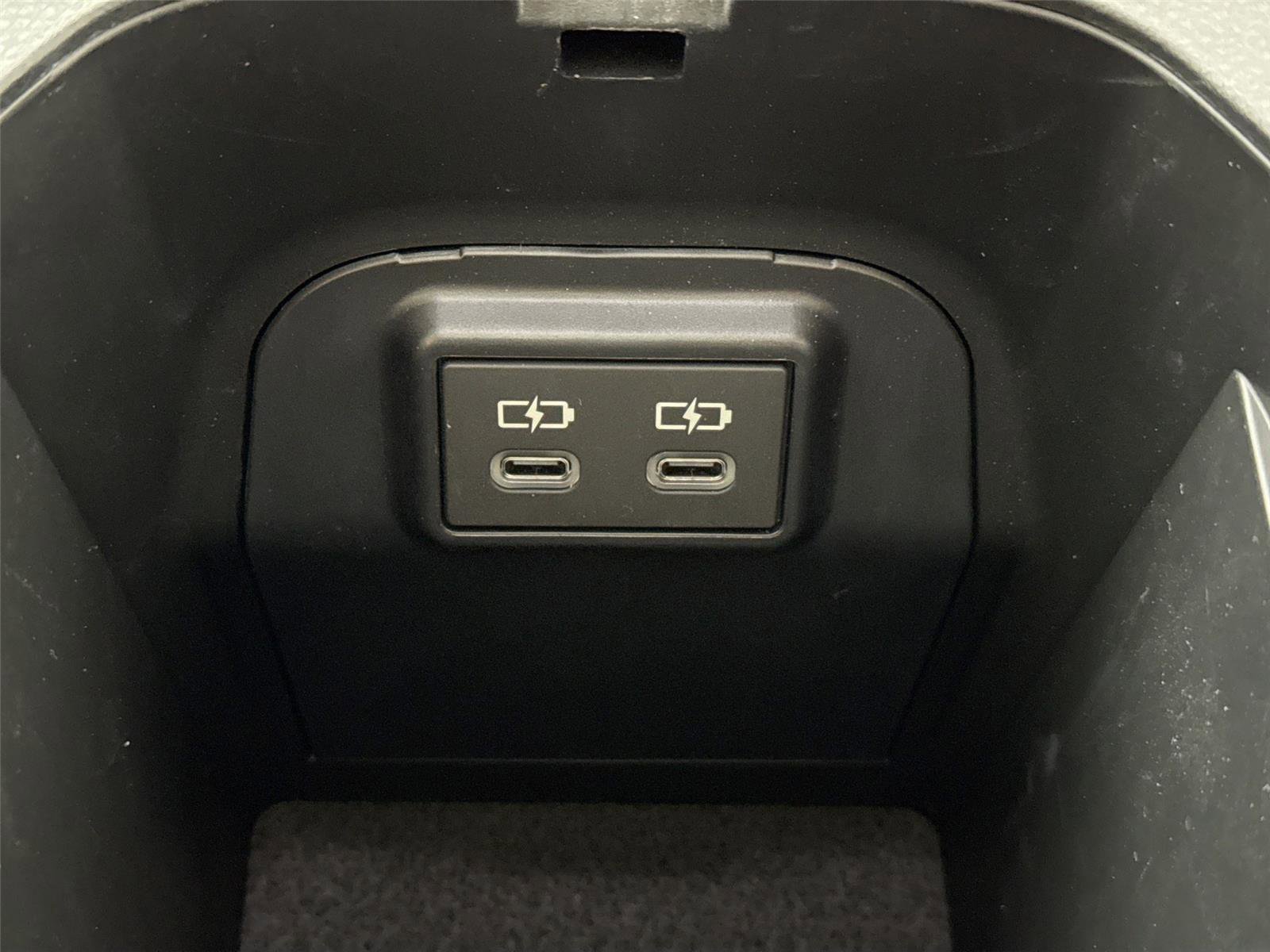 Certified 2025 Toyota RAV4 XLE image 34