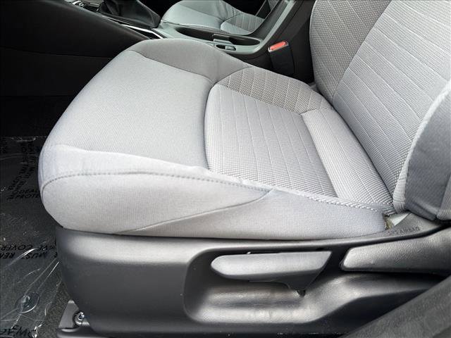 New 2026 Toyota Corolla SE image 12