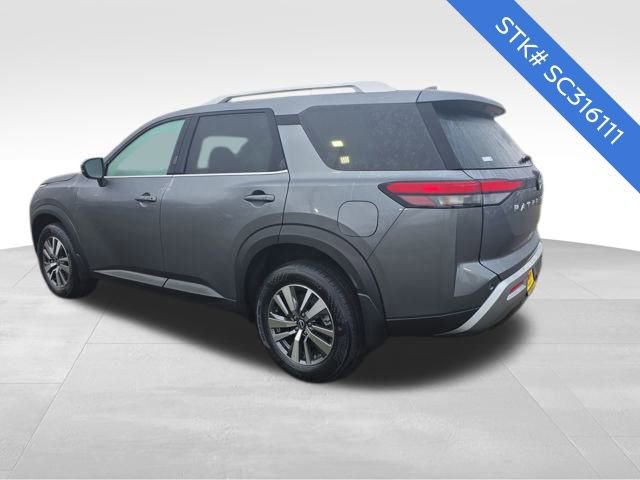 New 2025 Nissan Pathfinder SL image 5