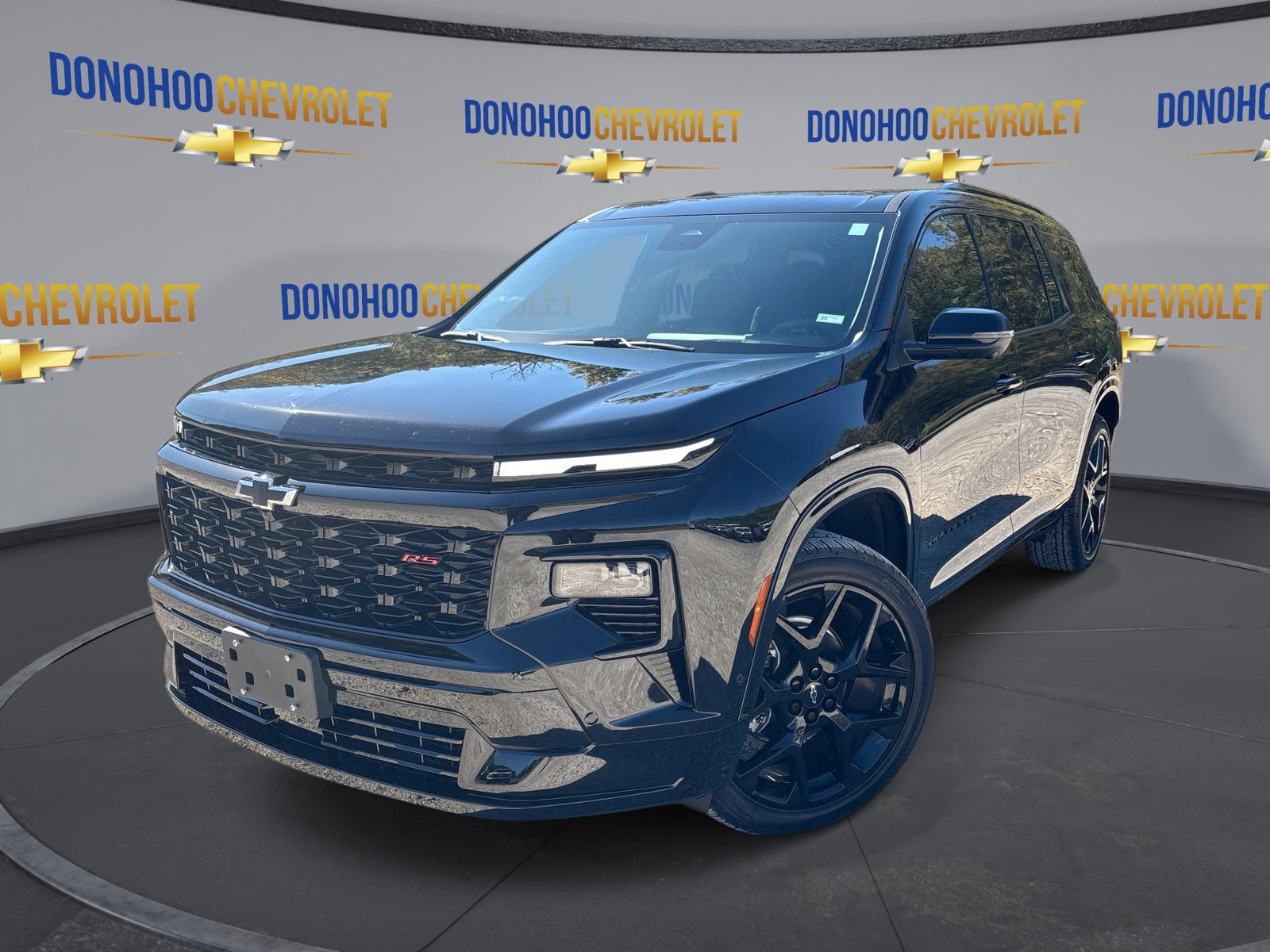 New 2026 Chevrolet Traverse RS w/ LPO, Floor Liner Package image 4